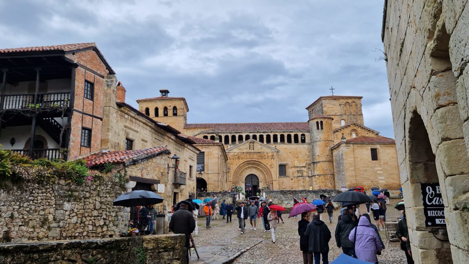 Group activities in the Cabuérniga valley and on the Cantabrian coast