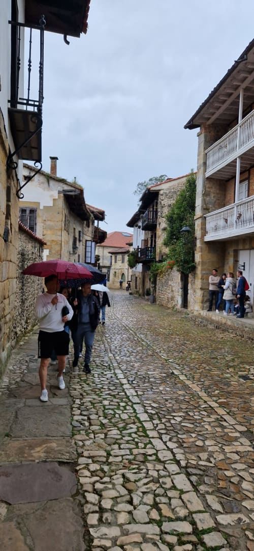 Group activities in the Cabuérniga valley and on the Cantabrian coast