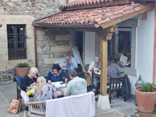 A Casa Agara painting and drawing week in Cantabria