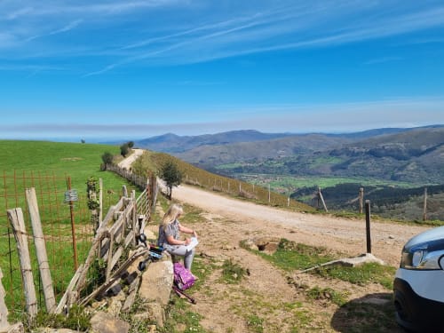 A Casa Agara painting and drawing week in Cantabria