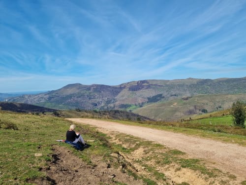 A Casa Agara painting and drawing week in Cantabria