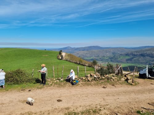 A Casa Agara painting and drawing week in Cantabria