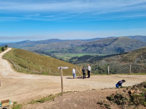 A Casa Agara painting and drawing week in Cantabria