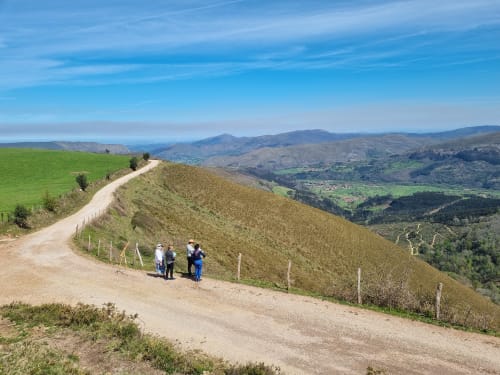 A Casa Agara painting and drawing week in Cantabria