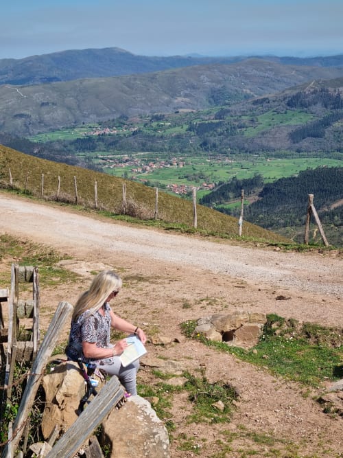 A Casa Agara painting and drawing week in Cantabria