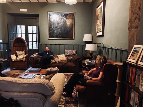 The house reading corner: lamps and armchairs