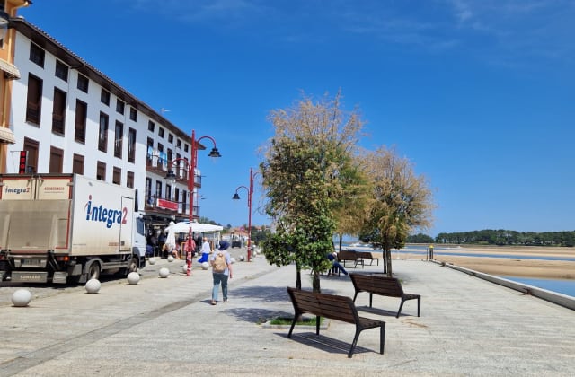 Group activities in the Cabuérniga valley and on the Cantabrian coast