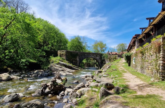 Group activities in the Cabuérniga valley and on the Cantabrian coast