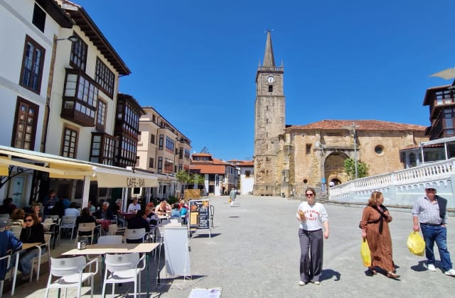 Group activities in the Cabuérniga valley and on the Cantabrian coast
