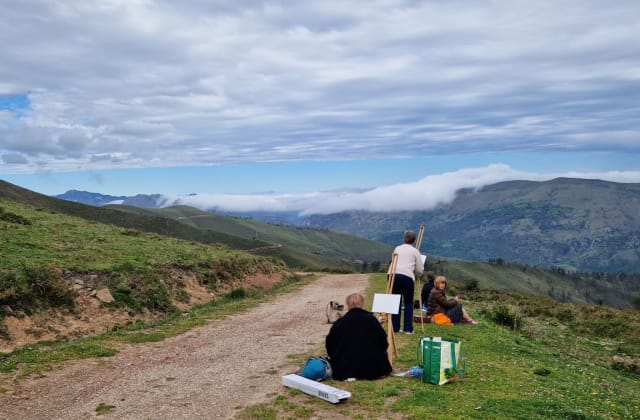 Group activities in the Cabuérniga valley and on the Cantabrian coast