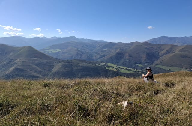 Group activities in the Cabuérniga valley and on the Cantabrian coast