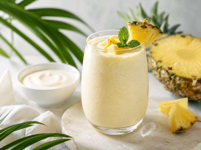 Yoğurtlu Ananas Smoothie