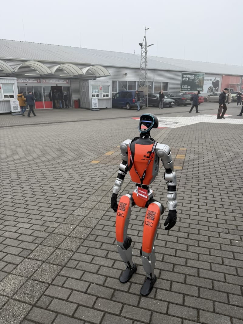 Robot na vstupu – PVA Letňany