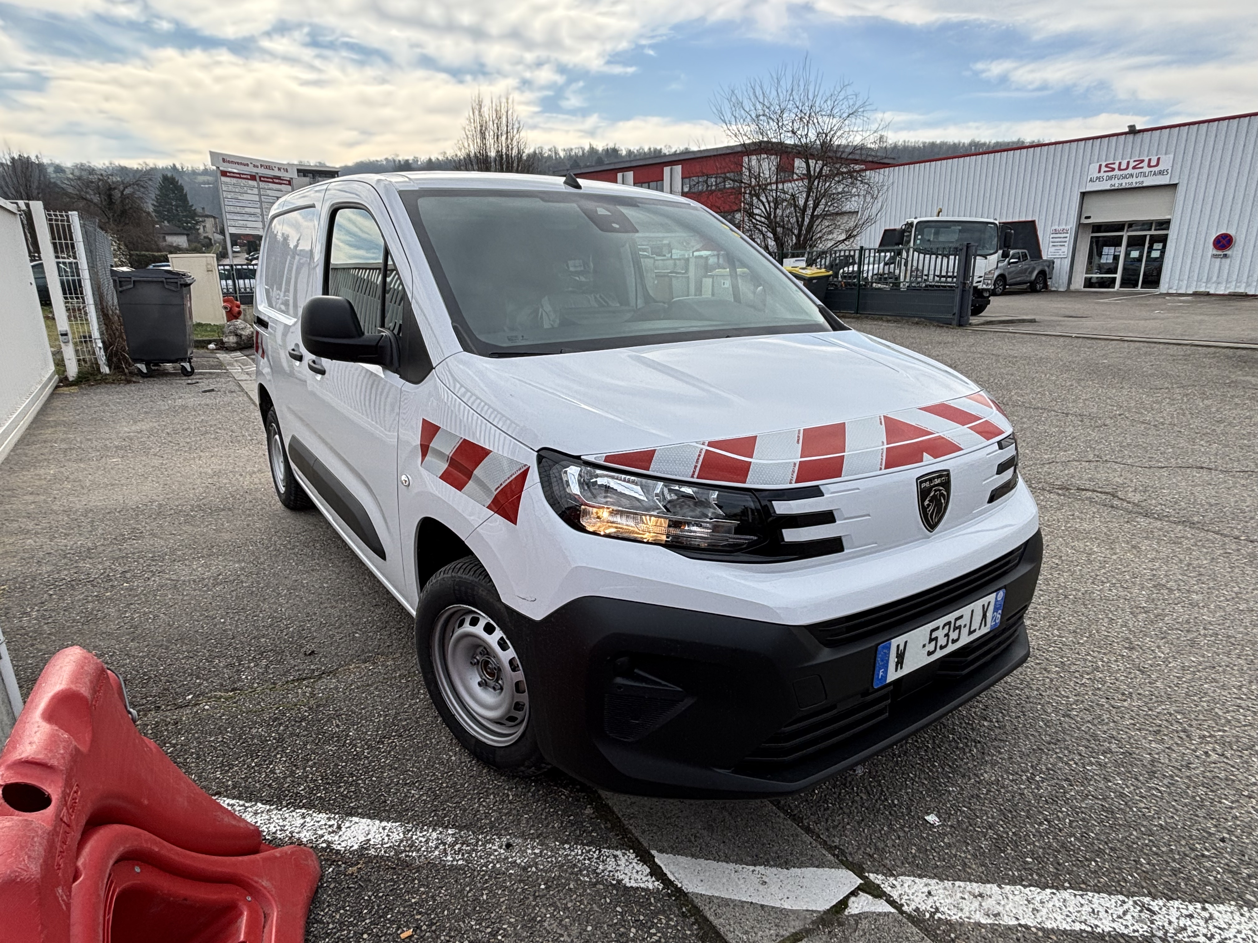Bandes réfléchissantes pour camion d’intervention ou véhicule utilitaire