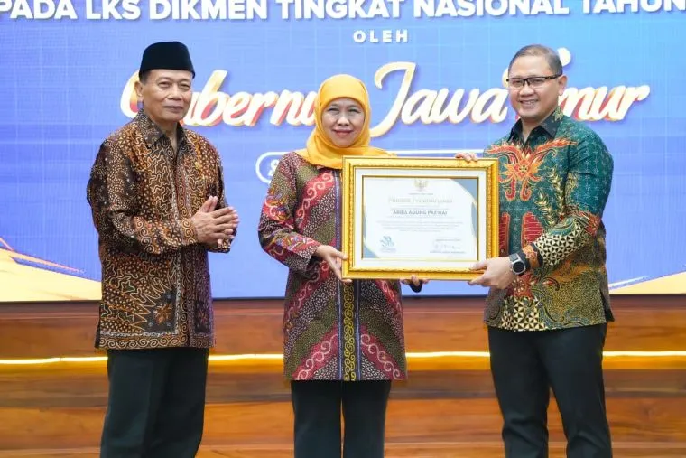SMKN 1 Surabaya Andil Dalam Menghantarkan Jatim Juara LKS Nasional
