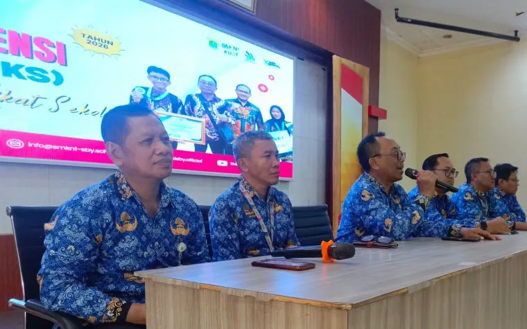 SMKN 1 Surabaya Gelar LKS Tingkat Sekolah