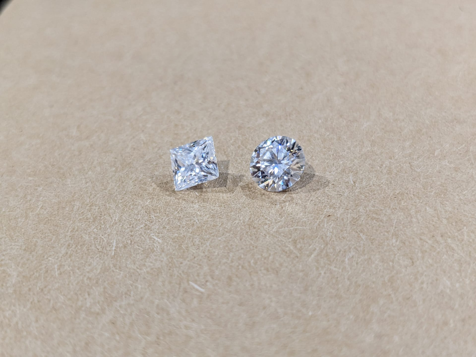 Princess Cut and Round Cut Diamond