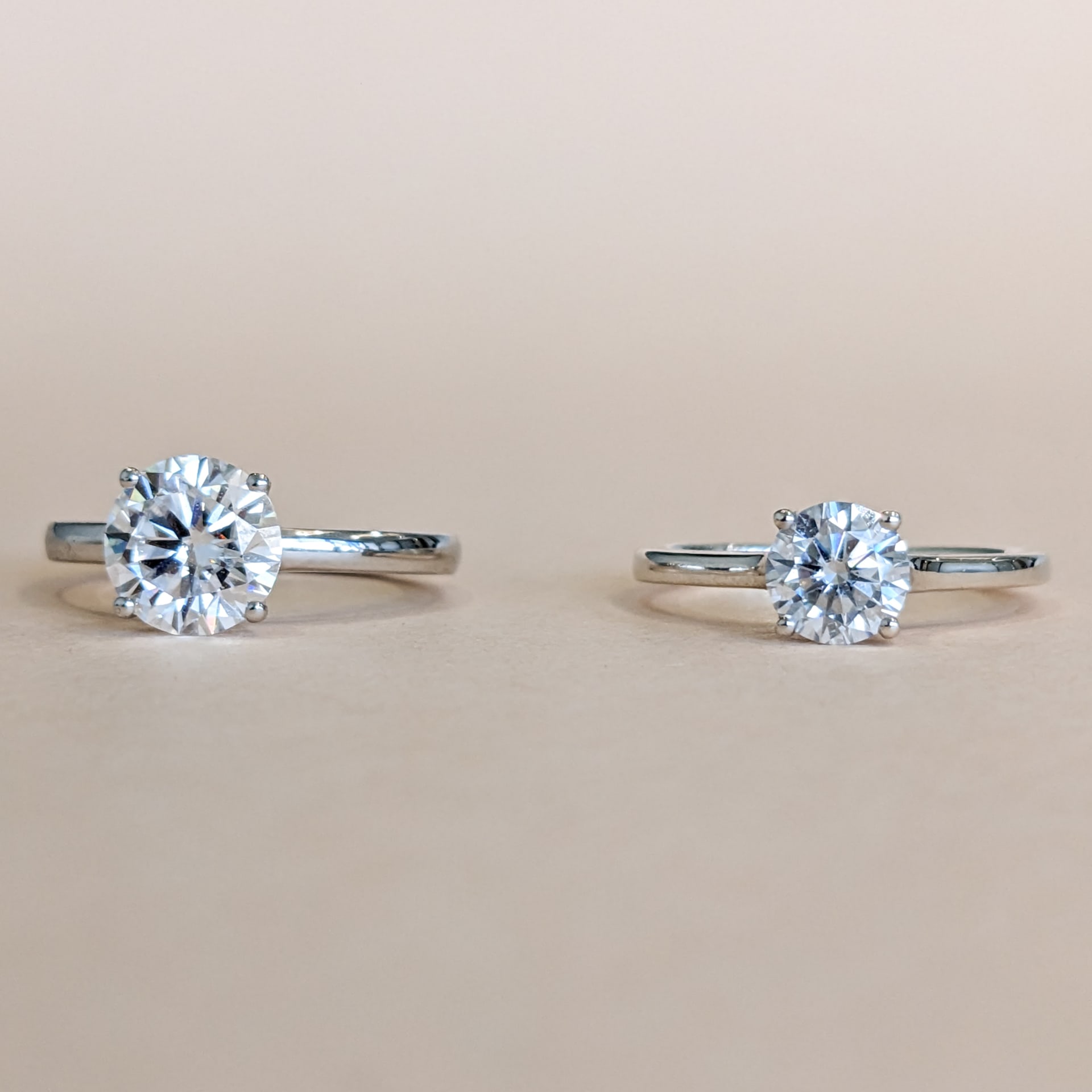 1 carat vs 2 carat round cut