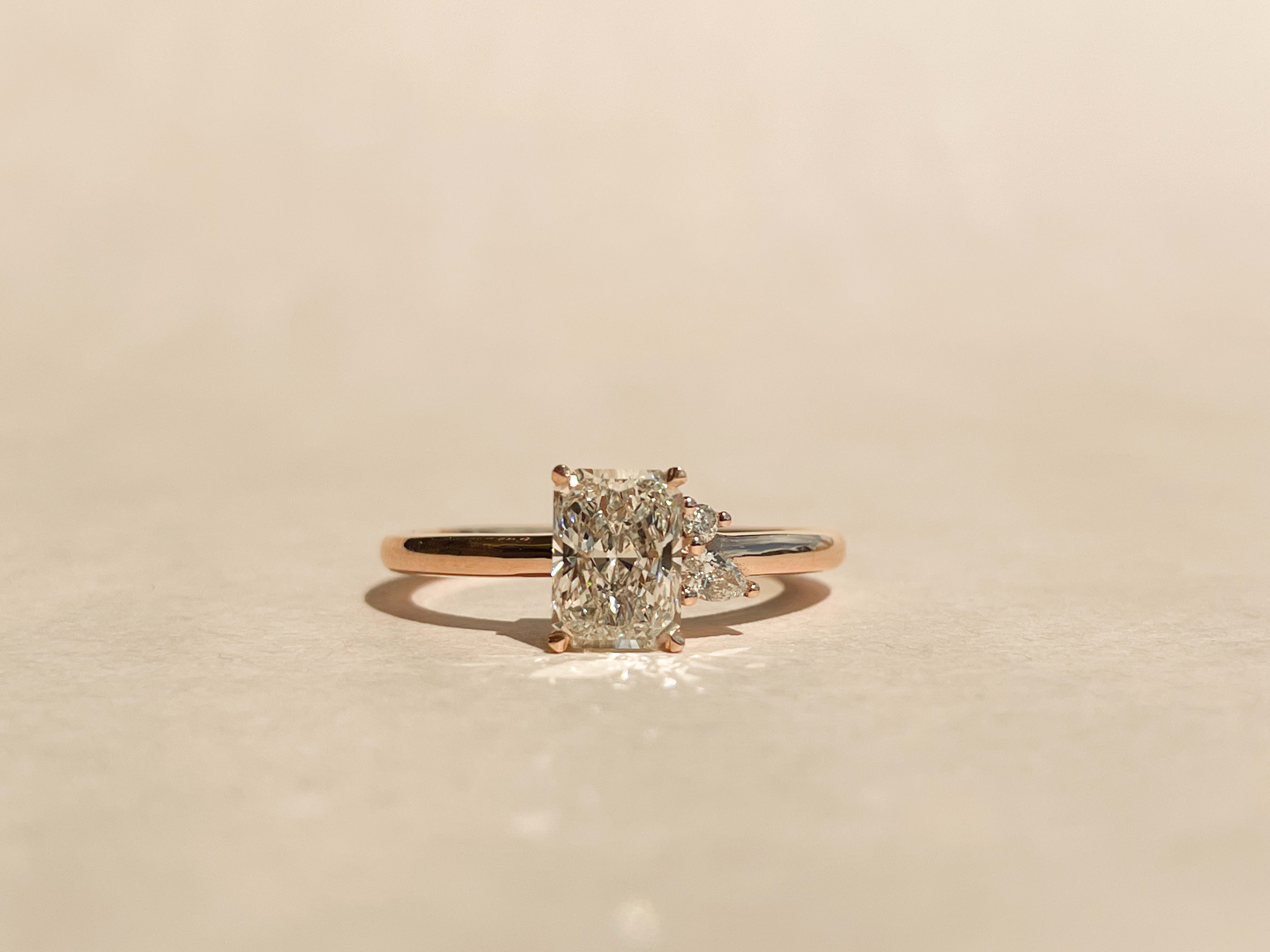 Cushion cut engagement ring