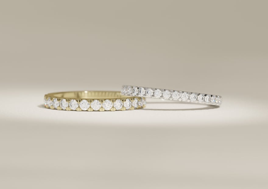 Scallop Set Eternity Band with Diamonds