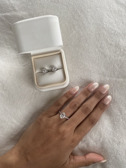 Four Words ringbox and diamond