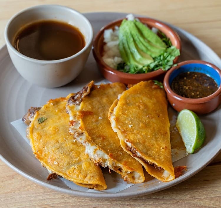 Copita Tequileria y Comida restaurant is a Mexican food joint that is known for its balanced and fresh flavors