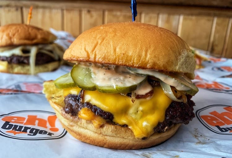 Eh! Burger serves people accommodating choices with gluten-free and vegetarian options