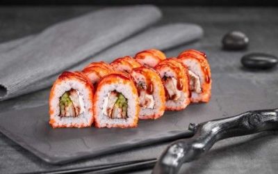 Калифорния унаги с икрой