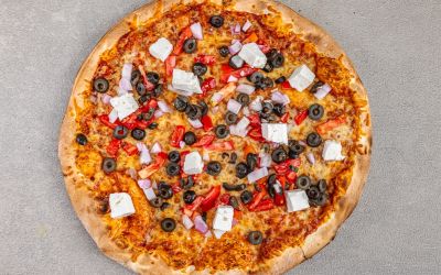 פיצה יוונית 