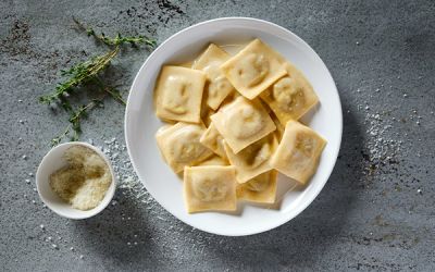 רביולי גבינה