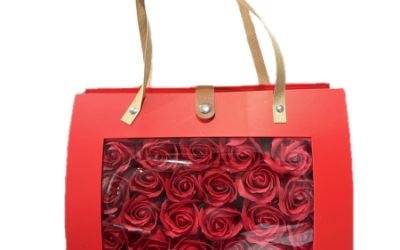 תיק ורדים אדום 