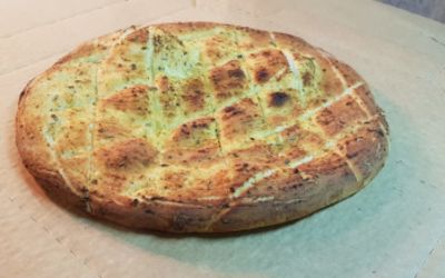 לחם שום פסטו משפחתי 