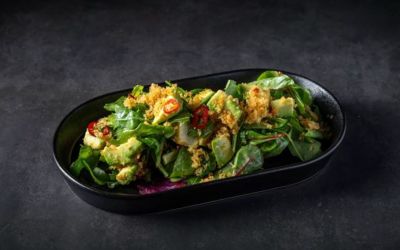 מיקס עלים ואבוקדו