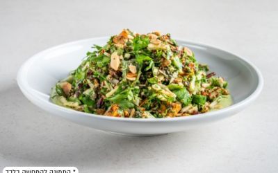 סלט קינואה עדשים 