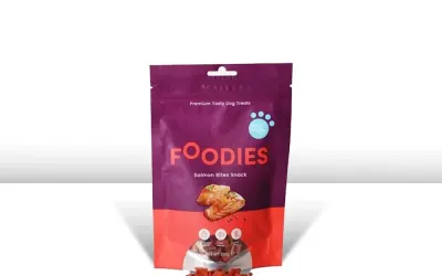 חטיף סלמון לכלבים מגיע בחתיכות קטנות מתאים לכלבים עם רגישות לעוף מומלץ גם לאילוף לא מכיל דגנים 100 גרם FOODIES