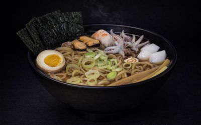 РАМЕН С МОРЕПРОДУКТАМИ