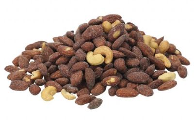 מיקס שקדים קשיו 100 גרם