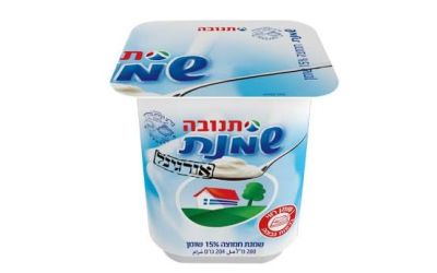 תנובה שמנת חמוצה 15% 204 גרם 