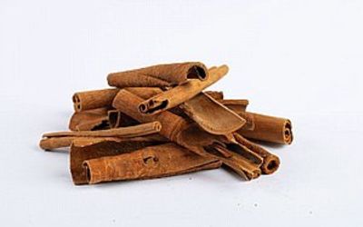 מקלות קינמון 100 גרם