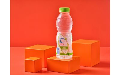 מים בטעמים תפוח