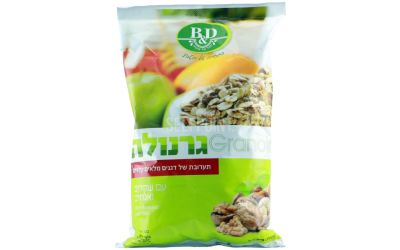 גרנולה עם אגוזים ושקדים