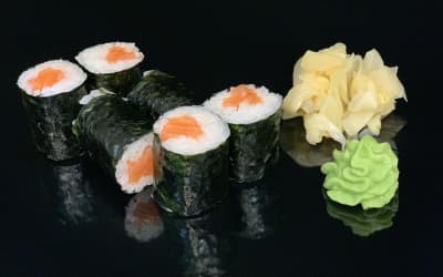 Salmon Maki