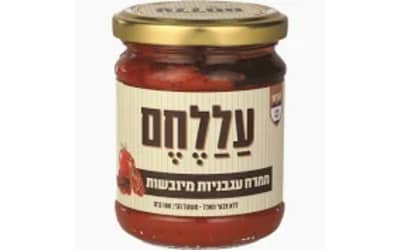 על הלחם עגבניות מיובשות