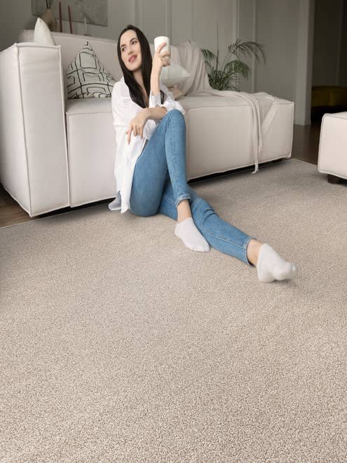 QUEST PLUSH II carpet by Stanton