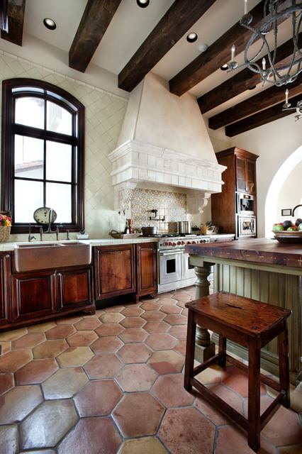 The Ultimate Farmhouse Guide - Farmhouse Decor 2020
Large welcoming family-style furnishings develops a laid-back ambiance Open shelving displays needs and heirloom pieces Old ends up being brand-new with the style's focus on upcycling and refurbishing