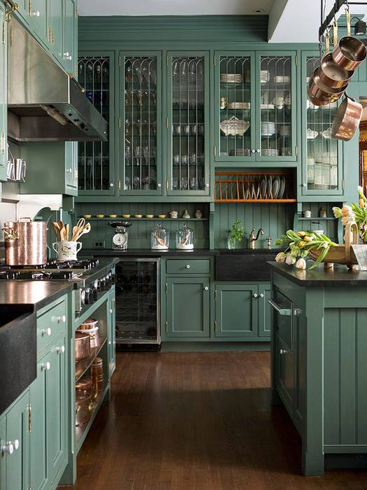 Color & French Country Kitchen Style