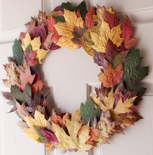 Easy DIY Fall Wreath from Brendid Home Fall Decoration