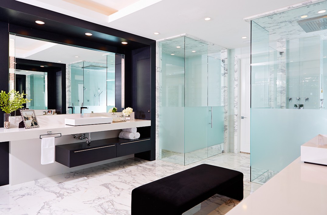 This glamorous his and hers master bath style indicates you'll never ever need to defend area once again.