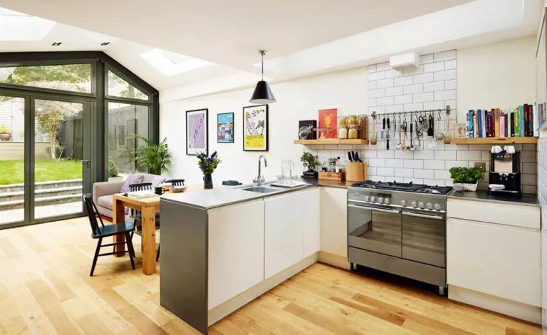 Accessorizing with kitchen area utensils.