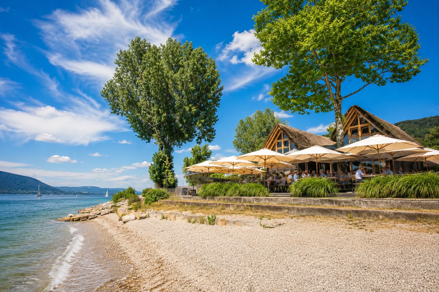 Naturbadestrand Sipplingen mit Seezugang und Liegewiese